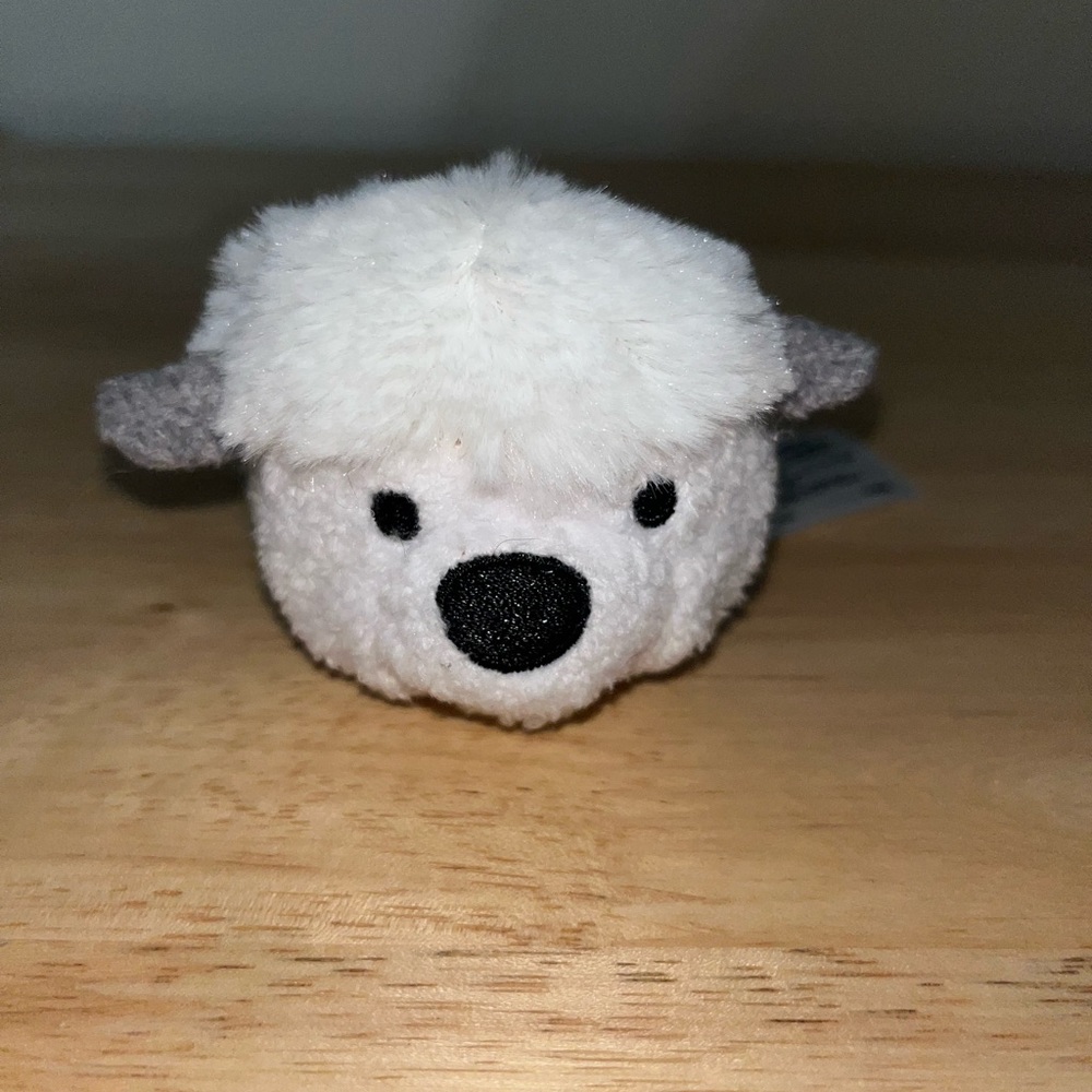 Disney Tsum Tsum. The Little Mermaid. Max Dog. Mini 3.5”.
